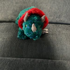 Hornsly dinosaur beanie baby!